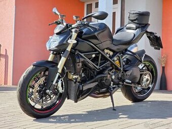 Ducati Streetfighter 848, 2014, původ ČR, 1.maj, serviska - 1