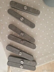 Zarážky druhé řády sedadel vw t4 multivan