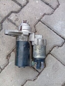 Prodám startér na vw golf 5, 1.4 TSI 103 kw