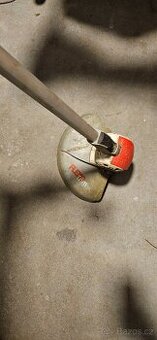 Strunová sekačka IKRA RT 1530D 500W