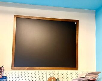 Magneticka tabule cerna