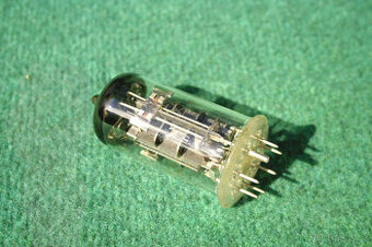 Nepoužitá Ruská lampa,elektronka,trioda 6S41S