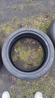 Semislick 225/40 + 255/35 r18