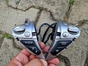 Tlačítka multifunkce Infiniti vč. ACC