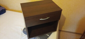 Noční stolek