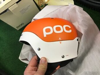 Snowboard helma Poc