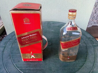 sběratelská lahev Johnnie Walker Red Label