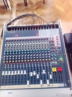 Soundcraft FX16