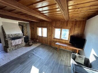 Stará dřevěná okna – vhodná na chalupu / skleník