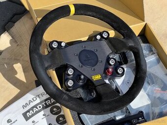 OMP Madtrace volant pro BMW F8X DTC