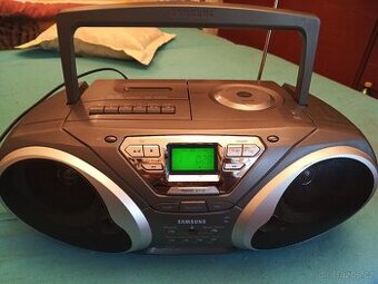 Různé radiomagnetofóny(konvolut)