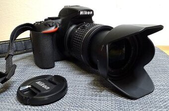 Sada Nikon D5600 + objektiv 18-55 a rozsáhlé příslušenství