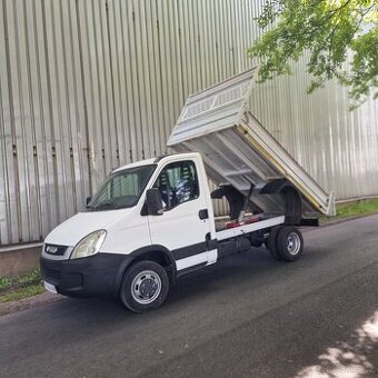 Iveco Daily 35 C 12 -sklápěč do 3,5t.