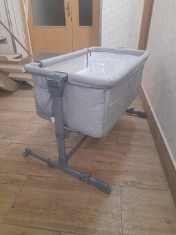 Prodám dětskou postýlku