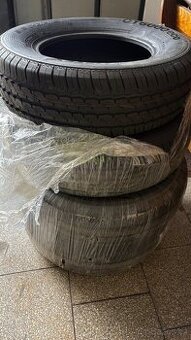 Nové pneu 215/70 R16C