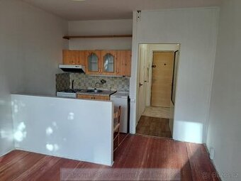 Samostatný pokoj pro muže P8, Kobylisy, ul. Klapkova DK00055