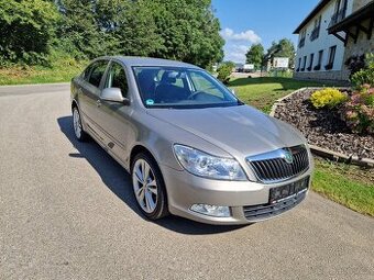 ŠKODA Octavia 2 1,6 MPI 75 KW, digiklima , vyhř TOP STAV