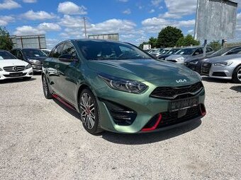 Kia ProCeed 1.6i 150kW GT 19 228km