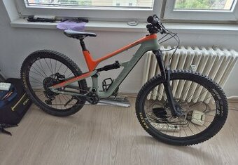 Canyon Spectral CF8 2018 vel. M