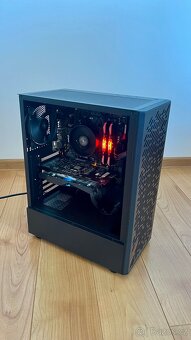 PC Ryzen 5 2600/16GB RAM/RX470 4GB/NVMe