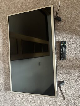 LG 32LF561V