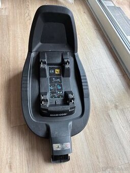Základna i-Size MaxiCosi FamilyFix3