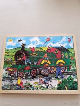 Dřevěné puzzle mašinka