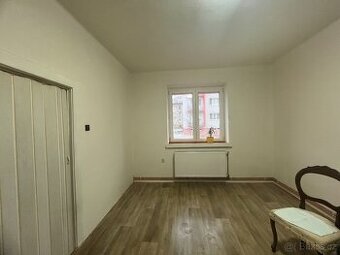 Nový Jičín, Křížkovského nám. - 1