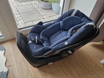 Dětská autosedačka vajíčko Maxi-Cosi PebblePlus se základnou