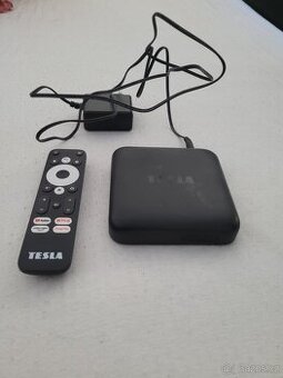 Multimediální centrum Tesla MediaBox XA400 černý