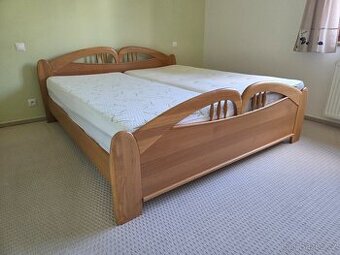 Dubová postel 180x200