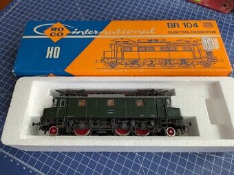 H0 Roco 04144S BR 104 DB