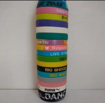 Gumové náramky na ruku