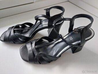 Baťa dámská obuv - velikost 39.