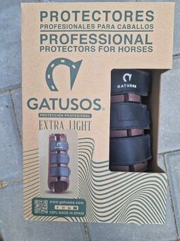 Drezurní kamaše Royal GATUSOS přední.