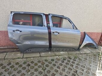 Pravý bok Renault Espace V 2017