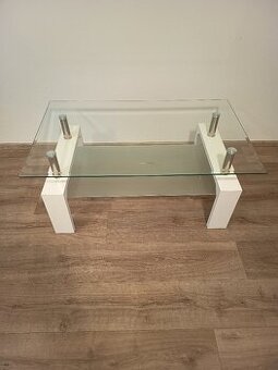 KONFERENČNÍ STOLEK