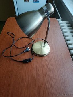 Stolní lampa