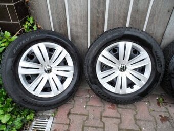 Komplet Zimní Sada Pirelli+Poklice 215/60/16 ET 41 5X112