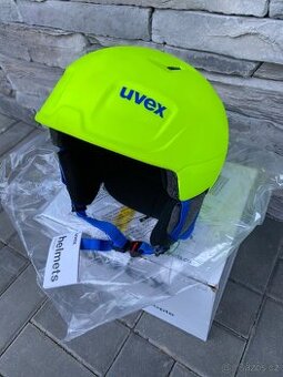 Dětská lyžařská přilba Uvex Manic Pro