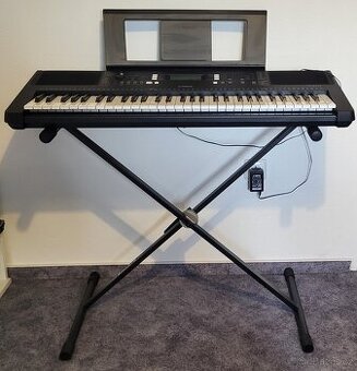 Yamaha PSR-E373