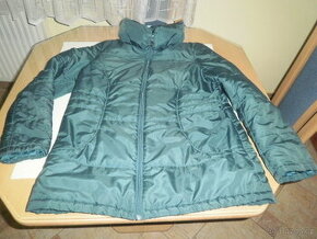 Zelená prošívaná bunda