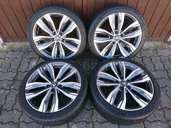 Renault Megane 3,4 18" Originální 225/40/18 Letní alu Kola