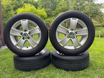 Alu kola Škoda Octavia 2 - Pyxis R15