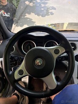 Prodám díly z Alfa romeo 159 2.4jtd 20v