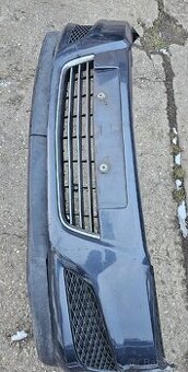 Opel Astra H přední nárazník.