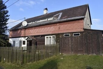 Prodej chalupy 4+1, garáž, sklep, pozemek 1350m2 Velký Šenov