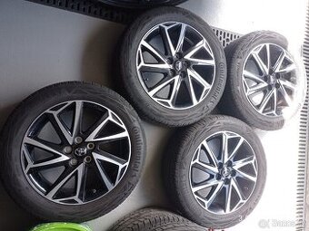 ZANOVNI LETNI al kola 16" ORIGINAL TOYOTA YARIS novy model