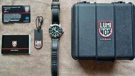 Prodám švýcarské automatické hodinky Luminox