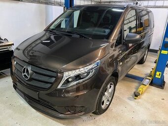 Mercedes Benz Vito V-class W447 Nárazník přední prasklý